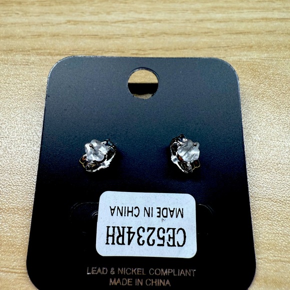 Cubic Zirconia Gold/White Gold Dipped Tie Bow Knot Elegant Stud Earrings - Picture 3 of 3